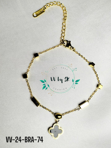 Clover Black Tile Chain Bracelet | VV-24-BRA-74