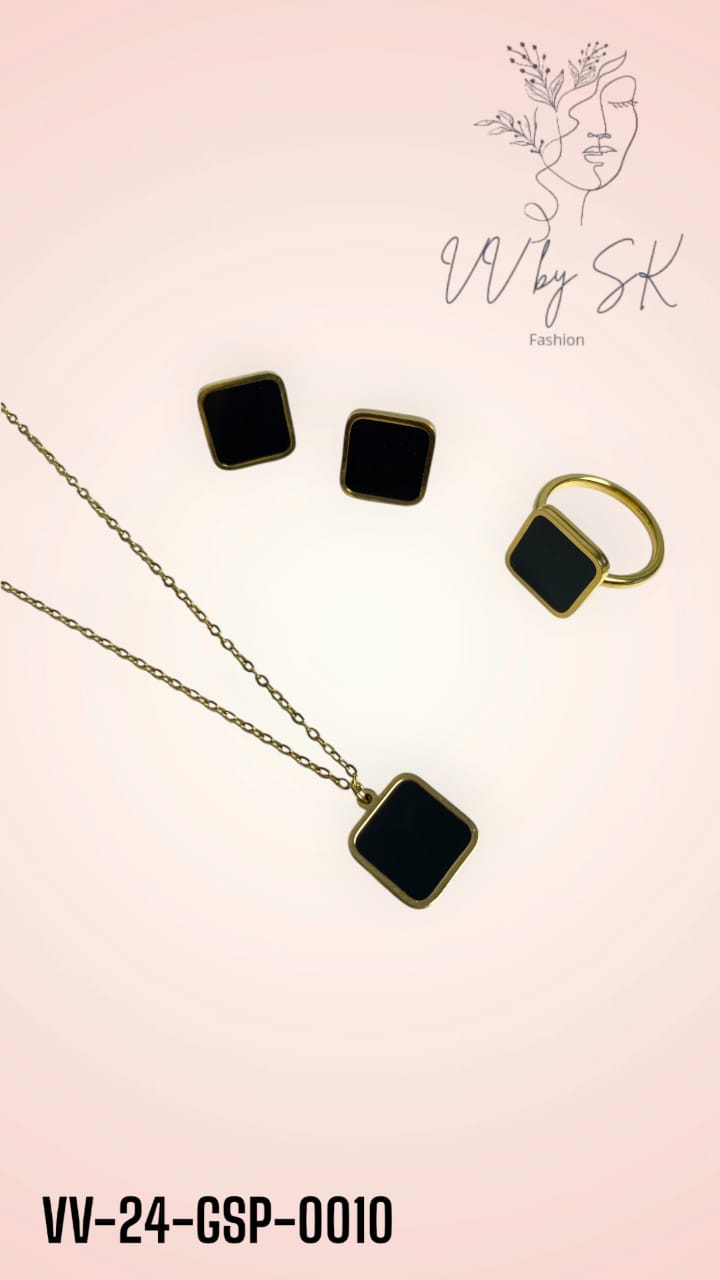 Gold Sunshine Black Square Pendent Set with Ring | VV-24-GSP-0010