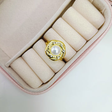 Queen's Embrace Adjustable Ring | VV-25-RIN-0233