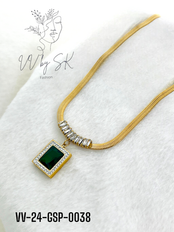 Golden Square Emerald Chain with White Stones | VV-24-GSP-0038