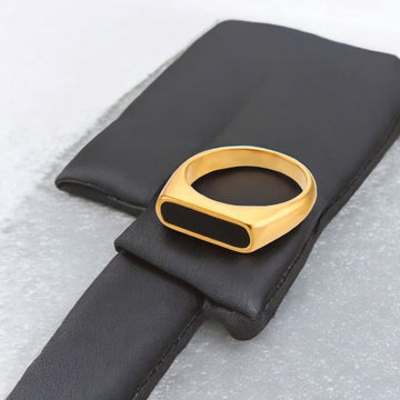 Radiant Gold Stach Ring | VV-24-RIN-0205