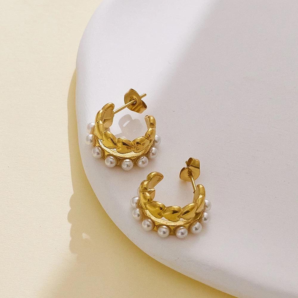 Golden Heart Hoop Earrings | VV-24-GSE-0116