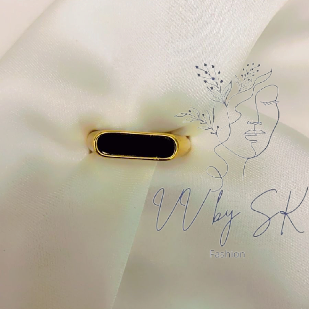 Radiant Gold Stach Ring | VV-24-RIN-0205